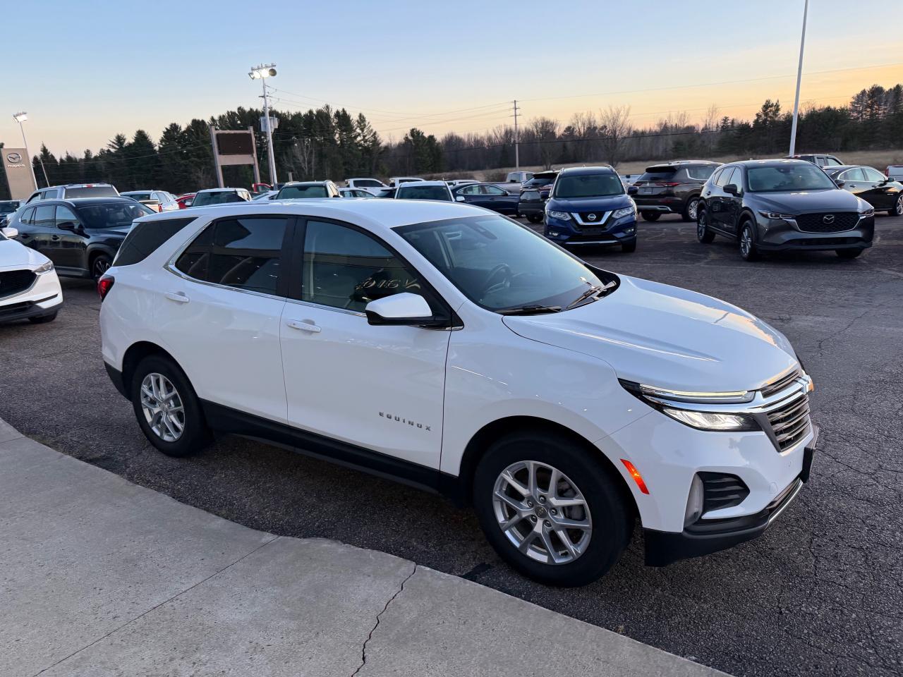 2024 Chevrolet Equinox LT 4dr Front-Wheel Drive Photo