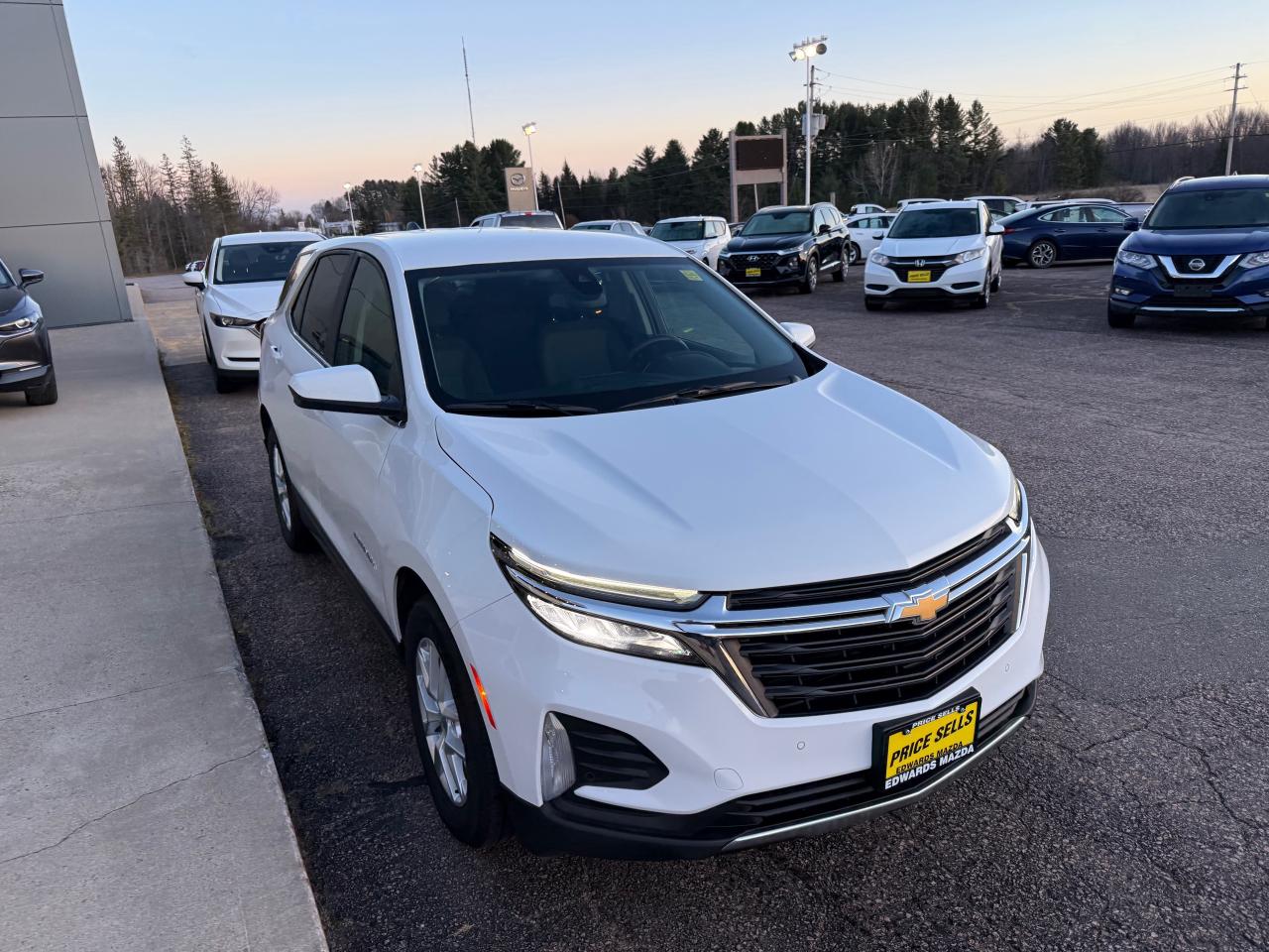 2024 Chevrolet Equinox LT 4dr Front-Wheel Drive Photo