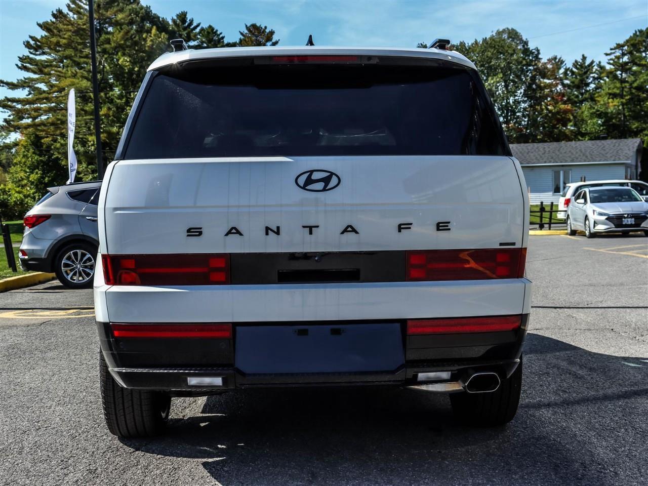 2025 Hyundai Santa Fe Ultimate Calligraphy 4dr All-Wheel Drive Photo3