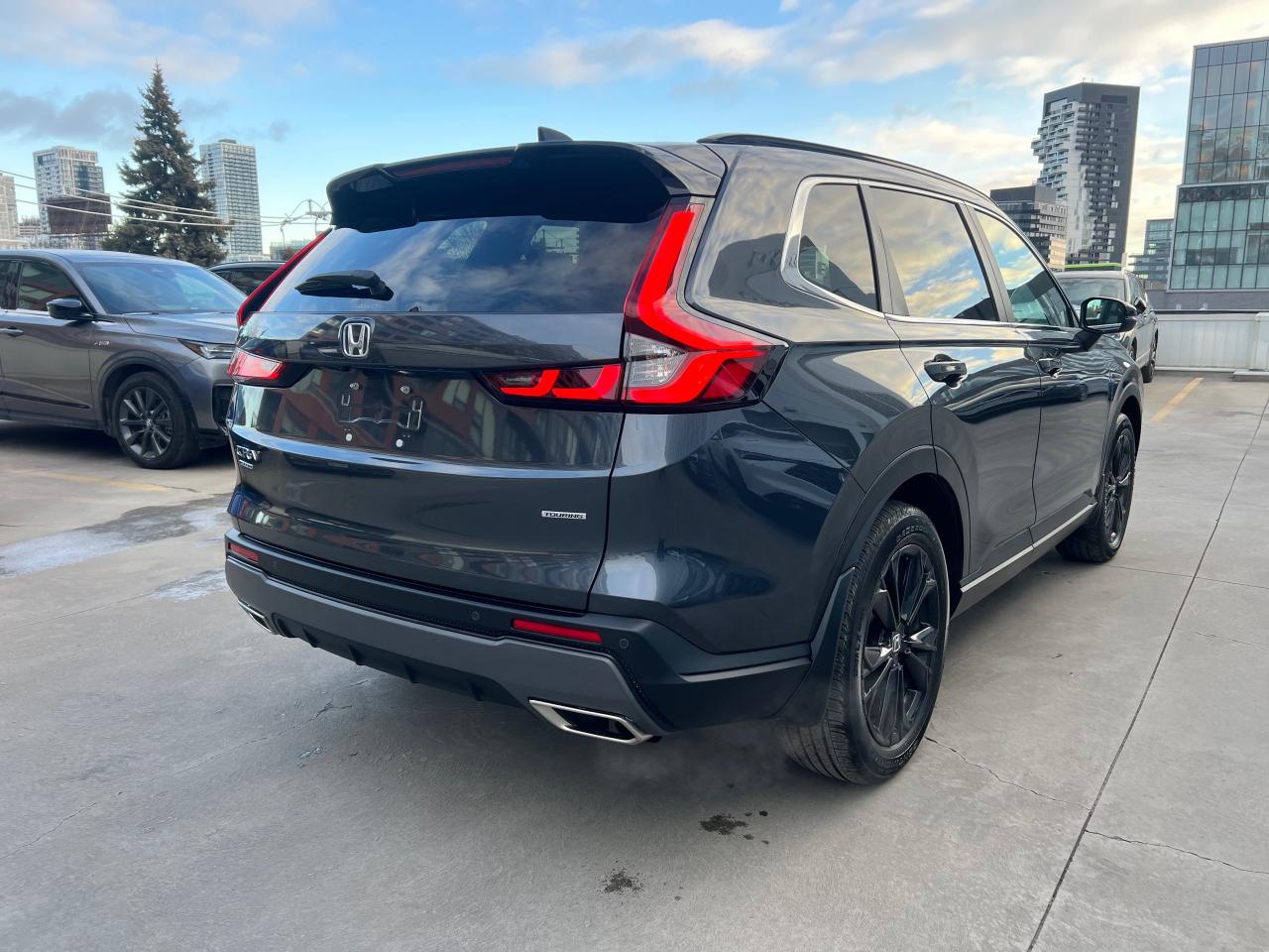 2024 Honda CR-V Hybrid Touring 4dr All-Wheel Drive Photo