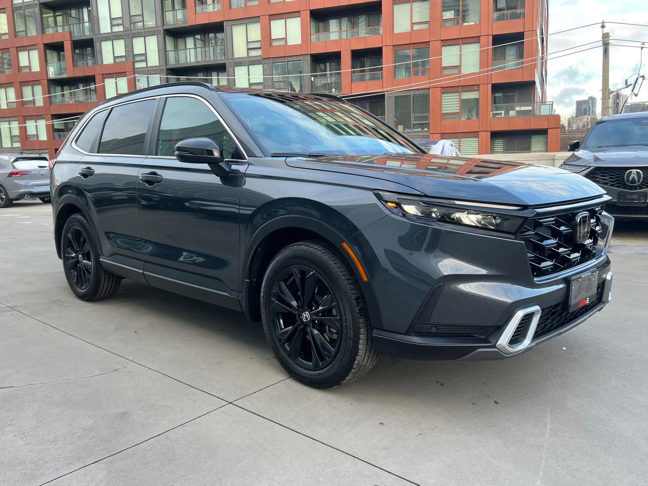 2024 Honda CR-V Hybrid Touring 4dr All-Wheel Drive Photo