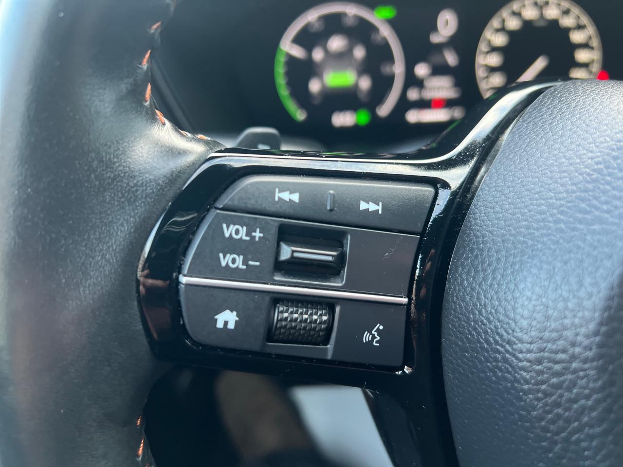 2024 Honda CR-V Hybrid Touring 4dr All-Wheel Drive Photo