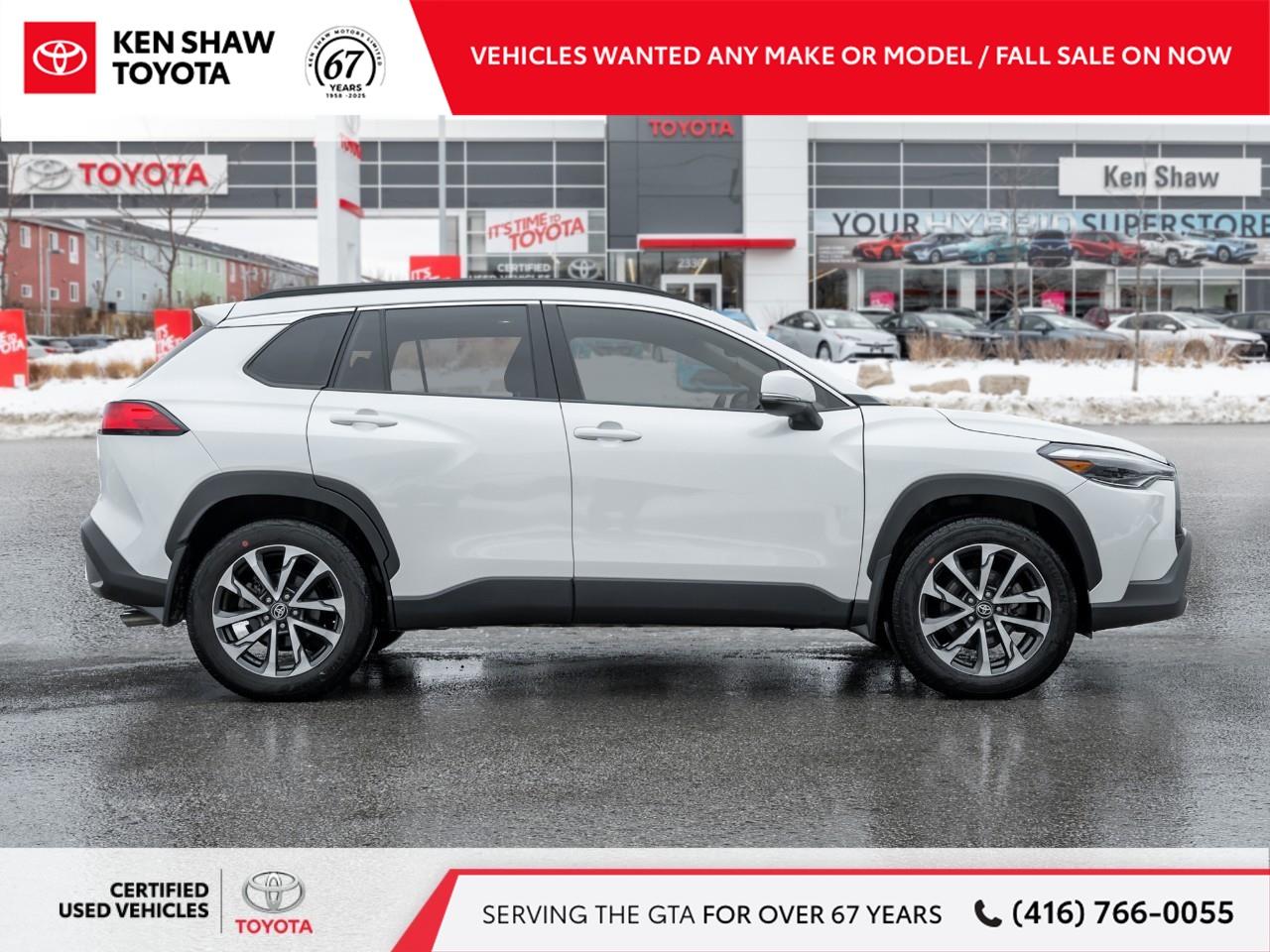 2024 Toyota Corolla Cross XLE 4dr All-Wheel Drive Photo