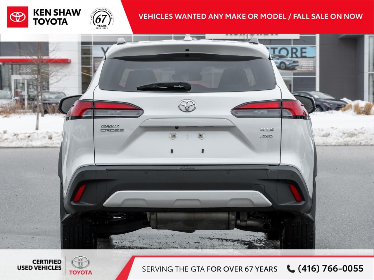 2024 Toyota Corolla Cross XLE 4dr All-Wheel Drive Photo