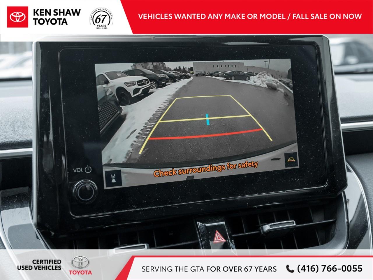 2024 Toyota Corolla Cross XLE 4dr All-Wheel Drive Photo