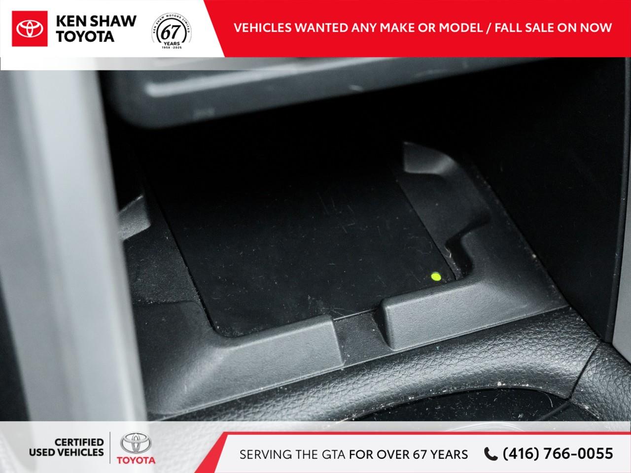 2024 Toyota Corolla Cross XLE 4dr All-Wheel Drive Photo