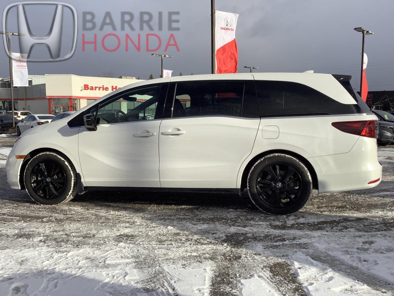 2024 Honda Odyssey Black Edition Passenger Van Photo