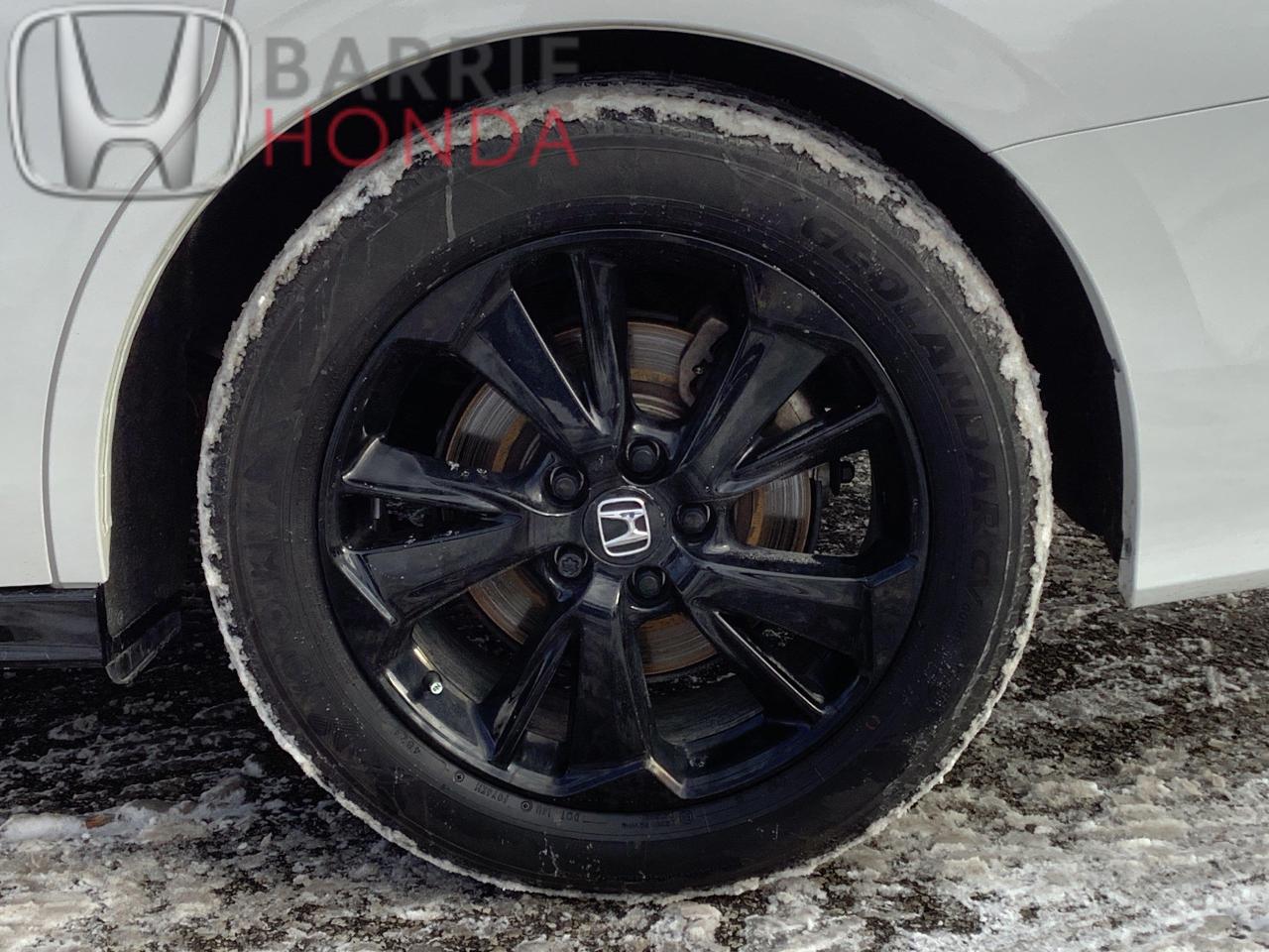 2024 Honda Odyssey Black Edition Passenger Van Photo