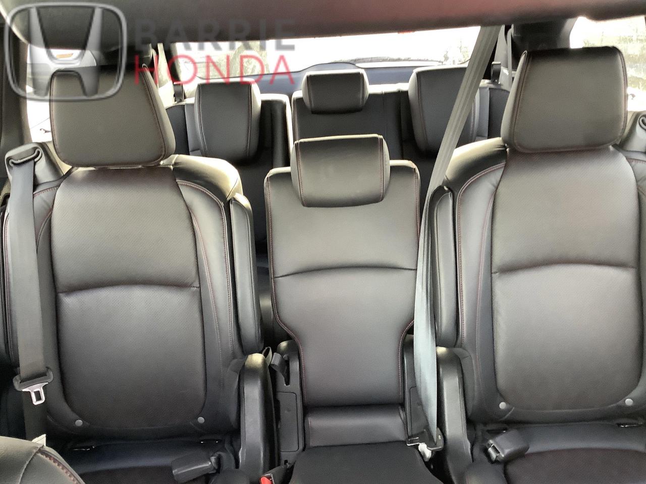 2024 Honda Odyssey Black Edition Passenger Van Photo