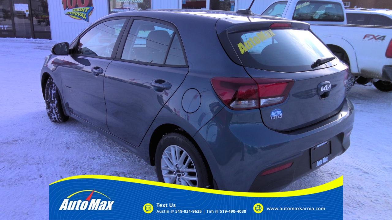 2023 Kia Rio LX Premium 4dr Hatchback Photo