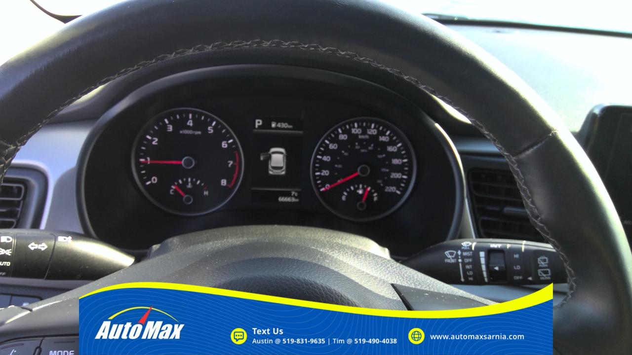 2023 Kia Rio LX Premium 4dr Hatchback Photo