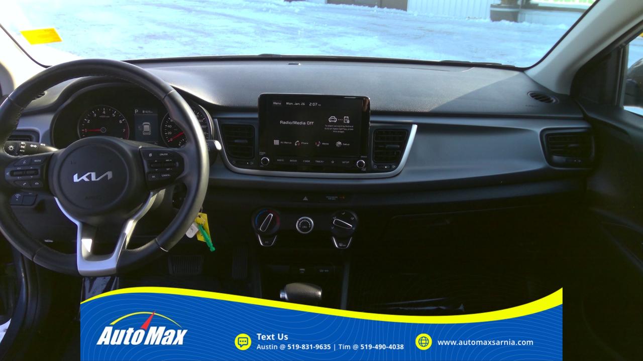 2023 Kia Rio LX Premium 4dr Hatchback Photo