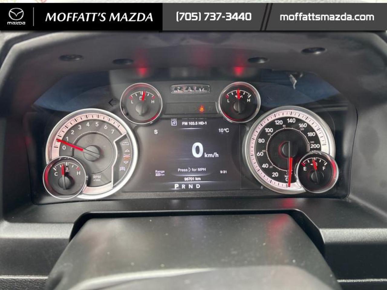 2021 RAM 1500 Classic EXPRESS Photo