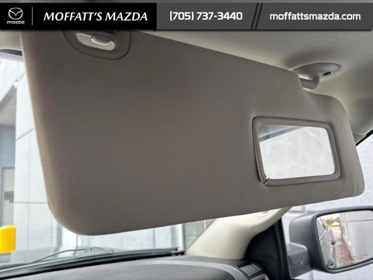 2021 RAM 1500 Classic EXPRESS Photo