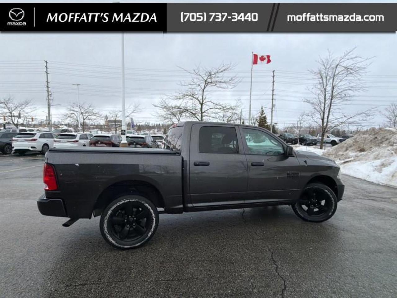 2021 RAM 1500 Classic EXPRESS Photo