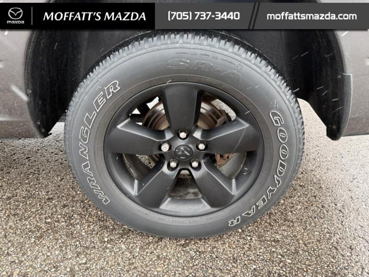 2021 RAM 1500 Classic EXPRESS Photo