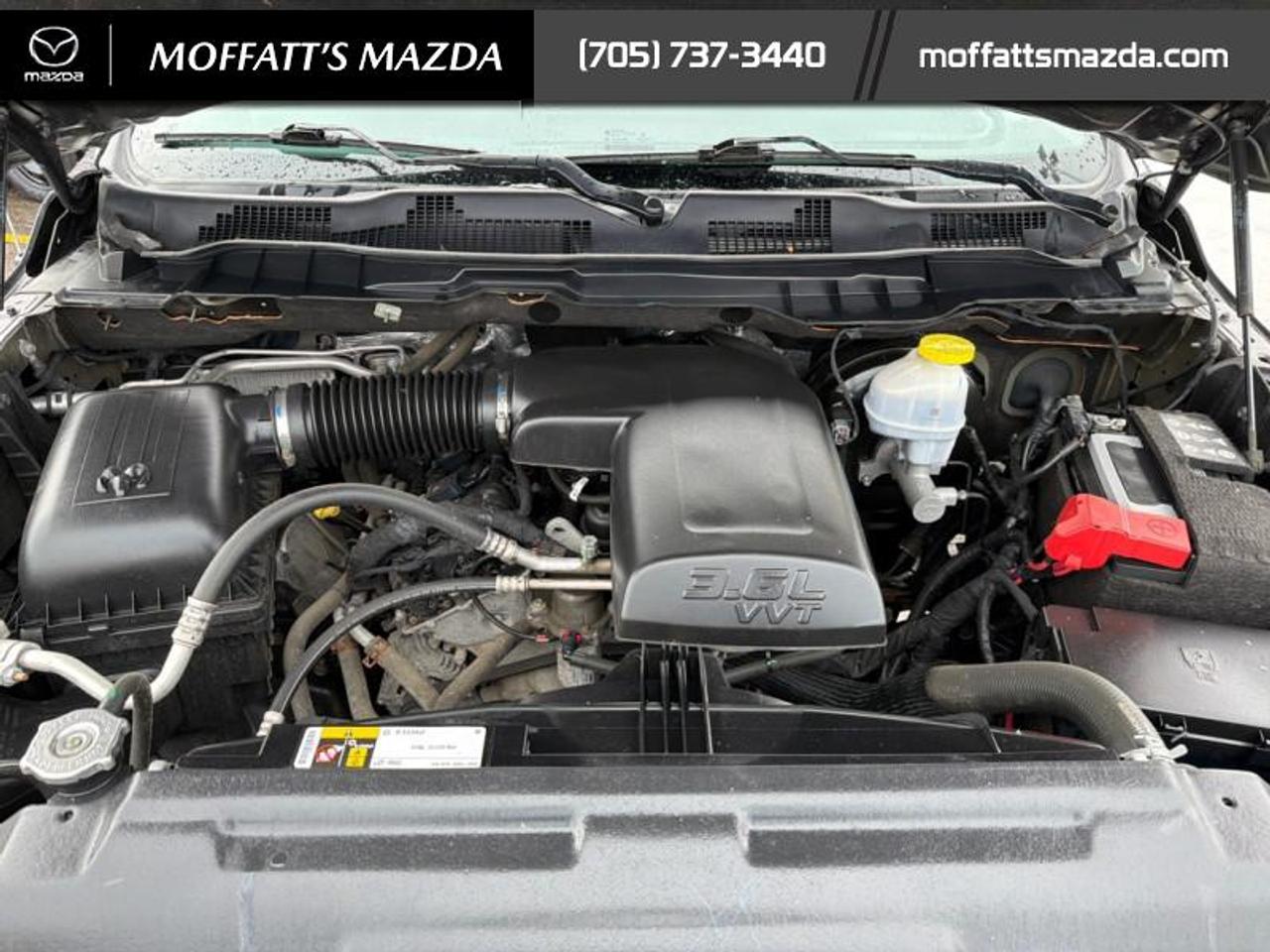 2021 RAM 1500 Classic EXPRESS Photo