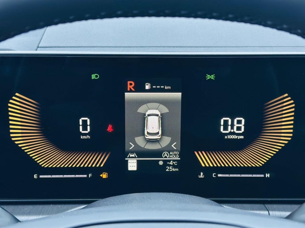 2026 Kia Sportage X-line AWD Photo2