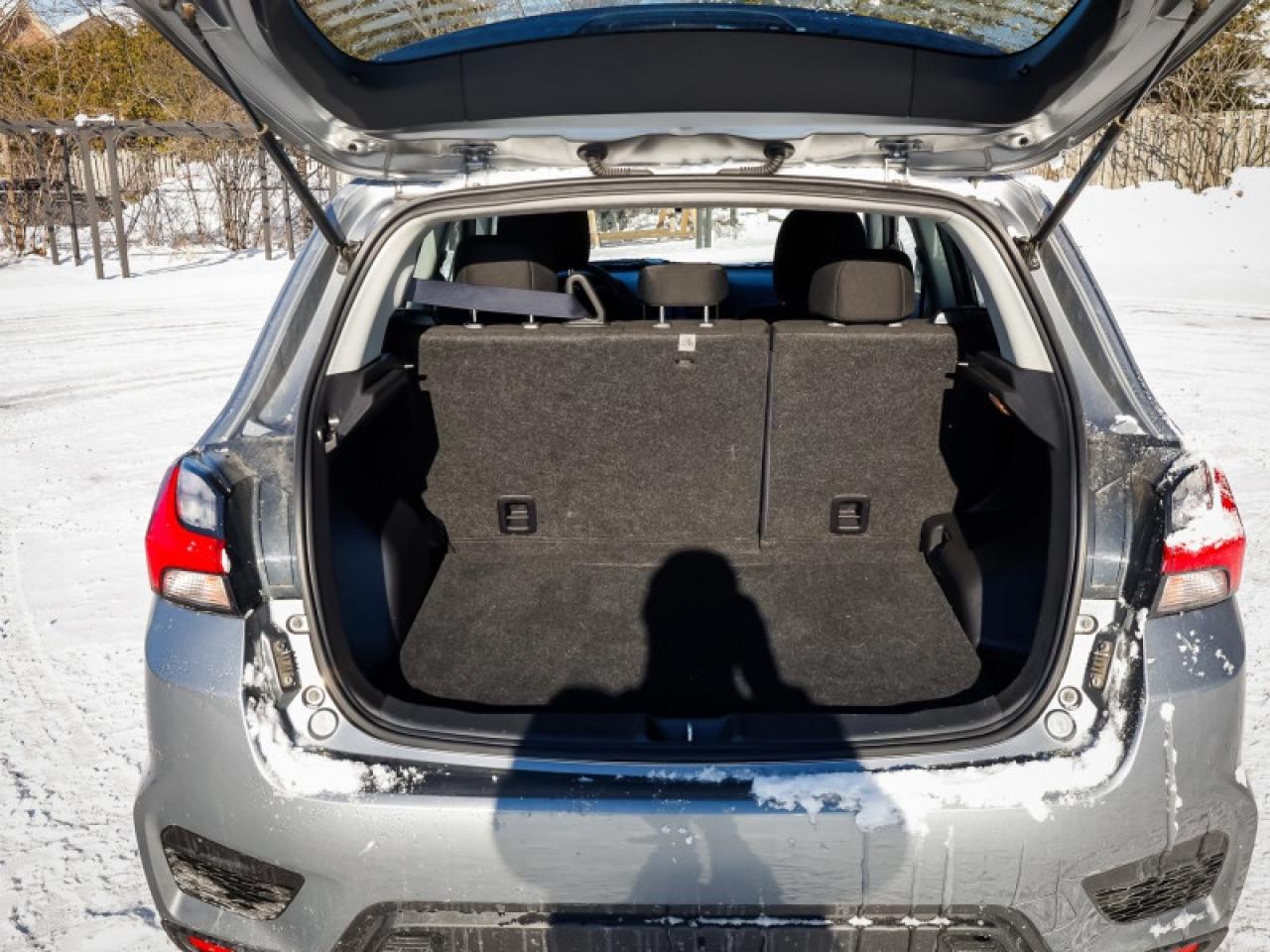 2022 Mitsubishi RVR ES AWC Photo