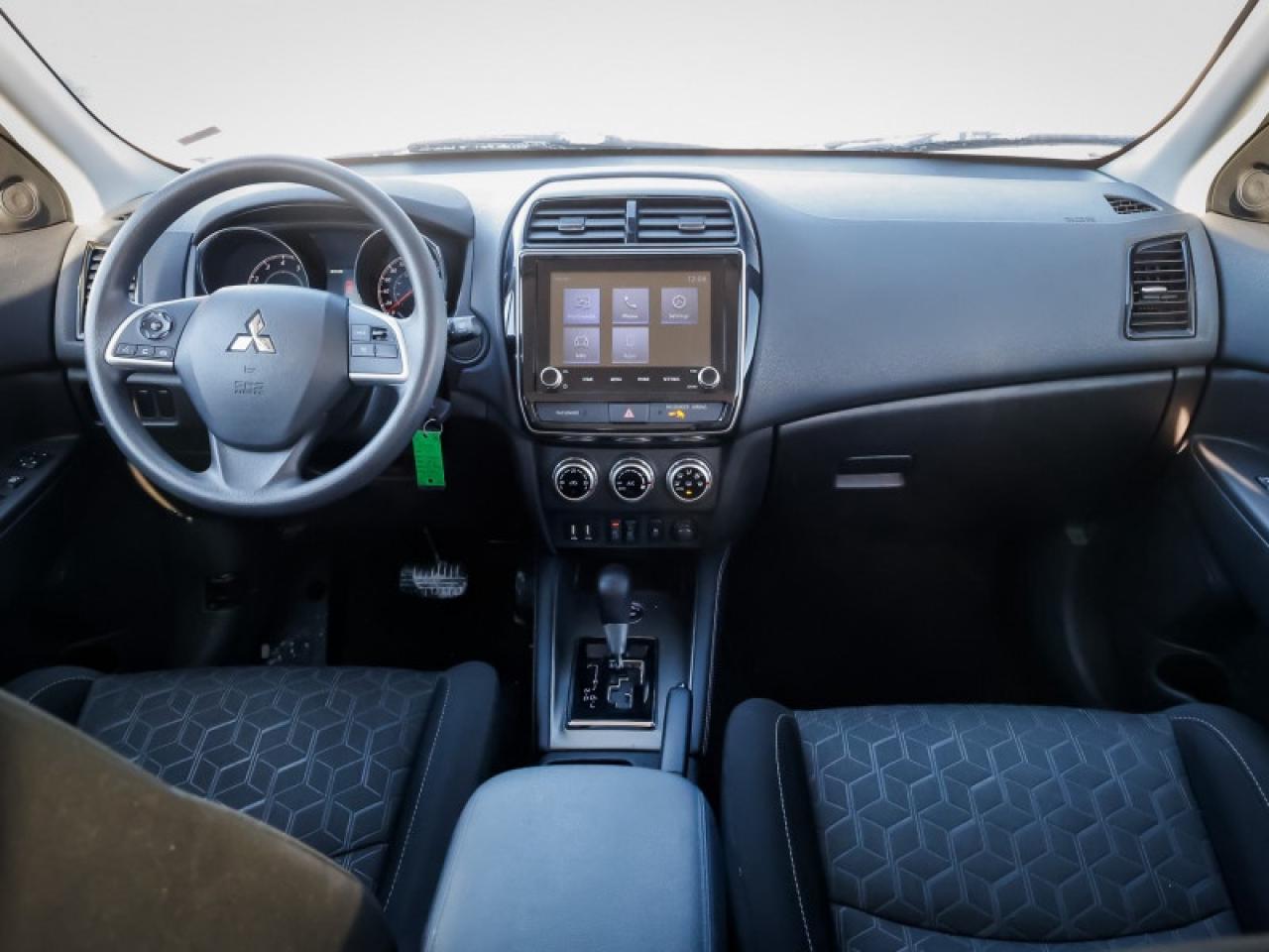 2022 Mitsubishi RVR ES AWC Photo