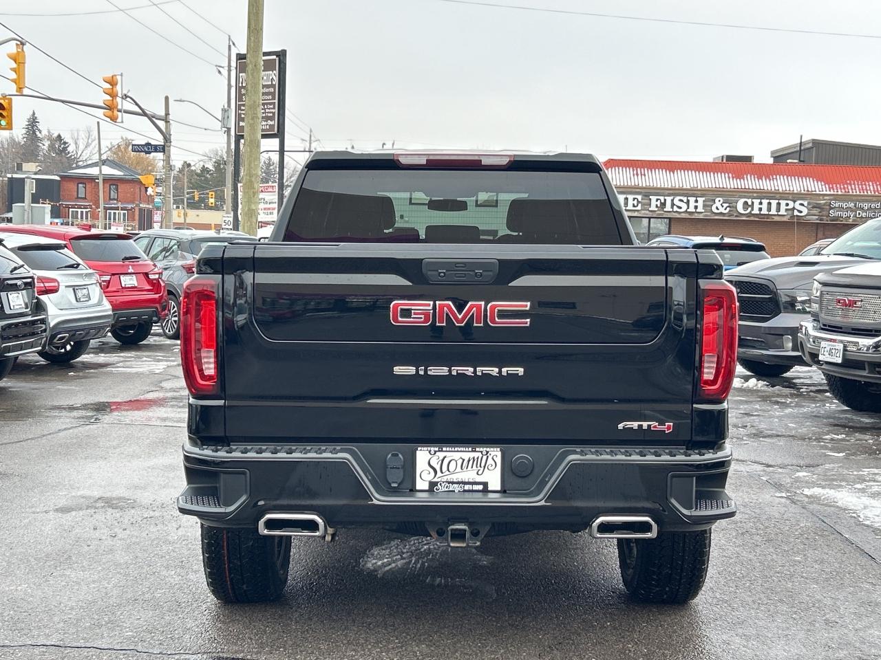 2021 GMC Sierra 1500 AT4  CALL BELLEVILLE *613-961-8848 FOR TEST DRIVE* Photo