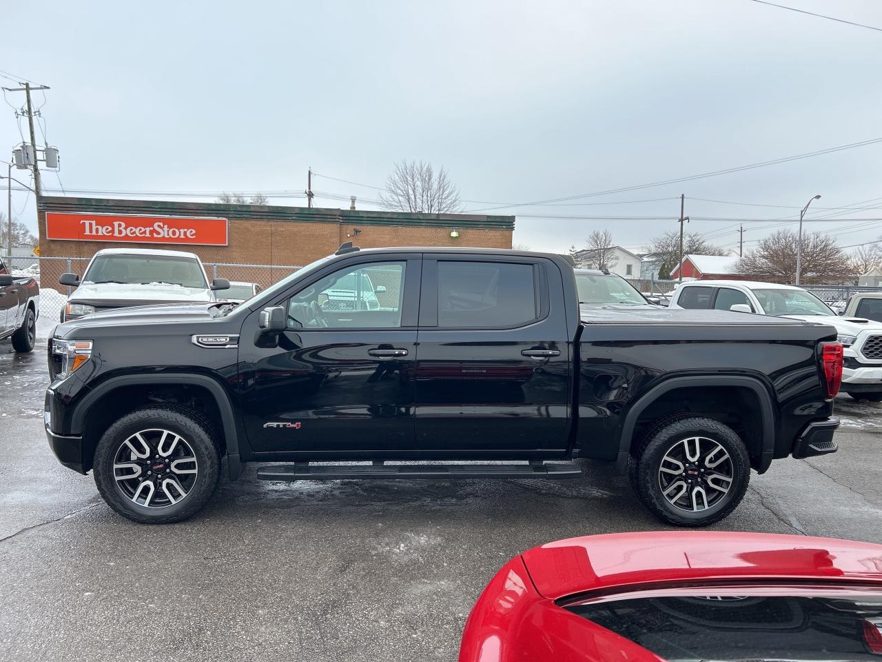 2021 GMC Sierra 1500 AT4  CALL BELLEVILLE *613-961-8848 FOR TEST DRIVE* Photo