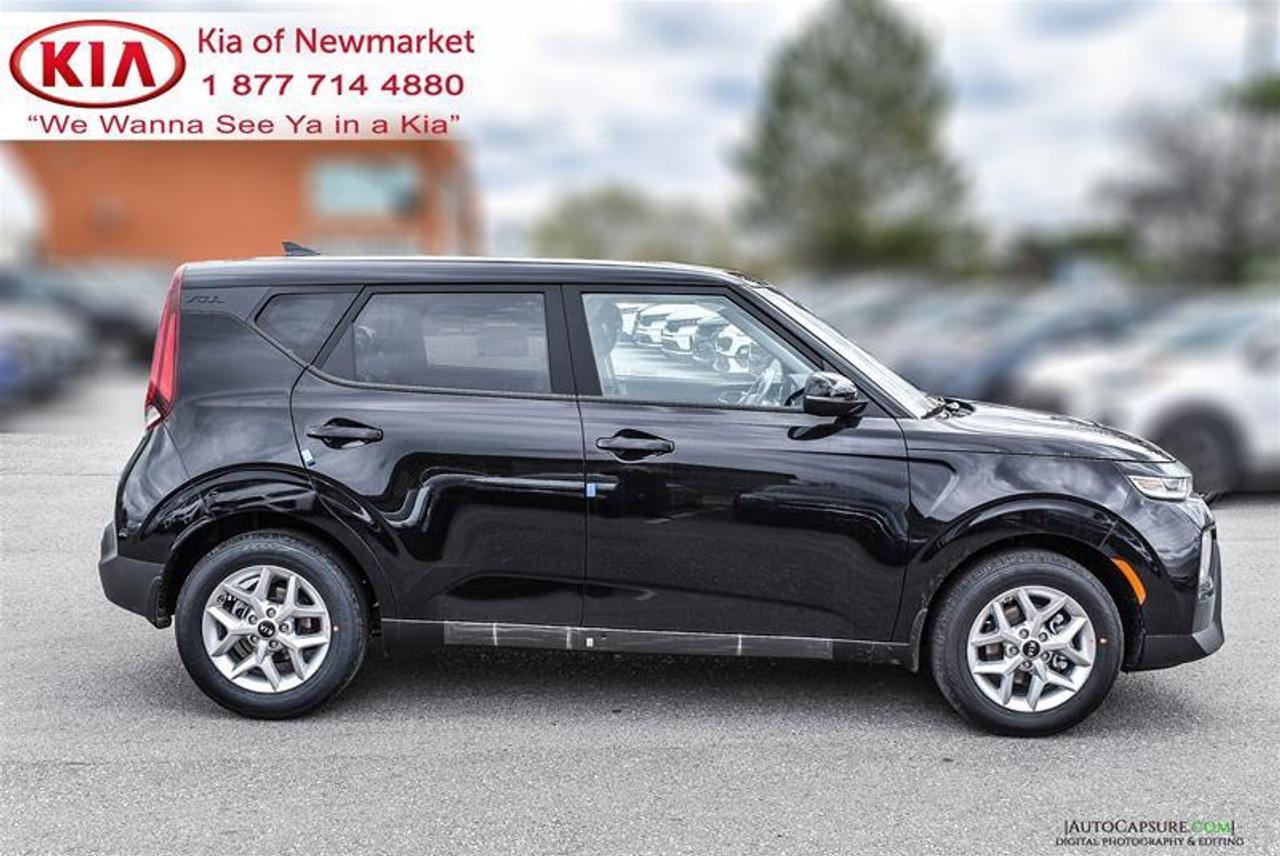 2021 Kia Soul EX 4dr Hatchback Photo3