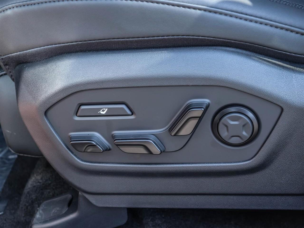 2025 Hyundai Santa Fe Ultimate Calligraphy 4dr All-Wheel Drive Photo