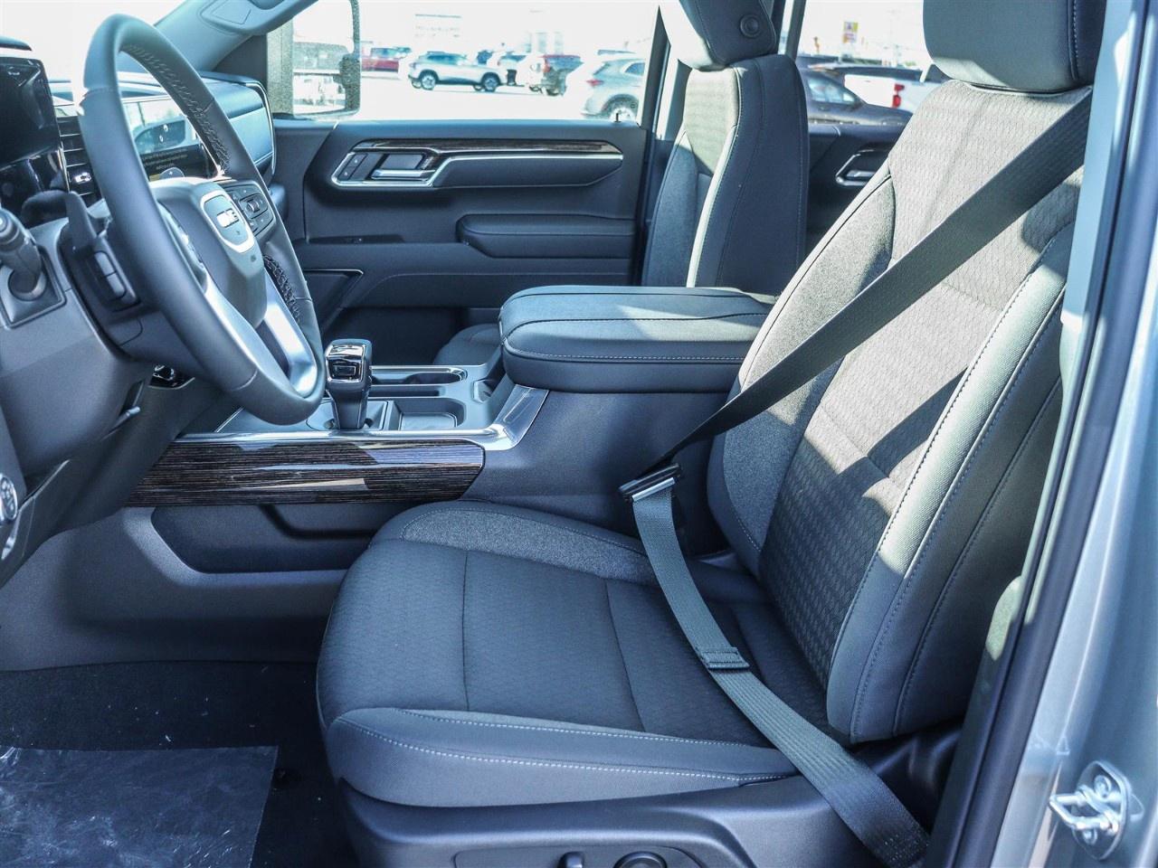 2026 GMC Sierra 1500 Crew Cab Standard Box 4-Wheel Drive Elevation Photo