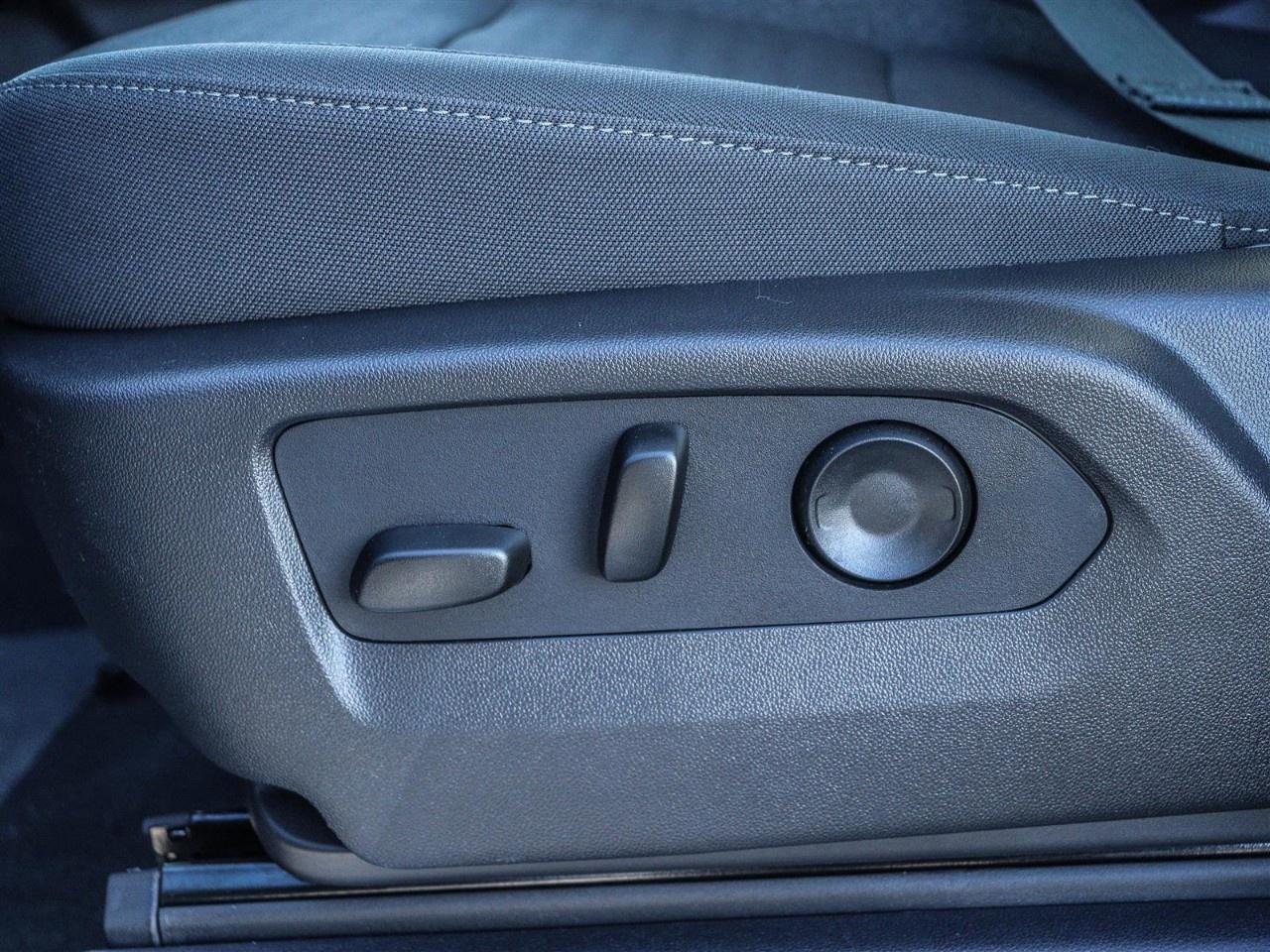 2026 GMC Sierra 1500 Crew Cab Standard Box 4-Wheel Drive Elevation Photo