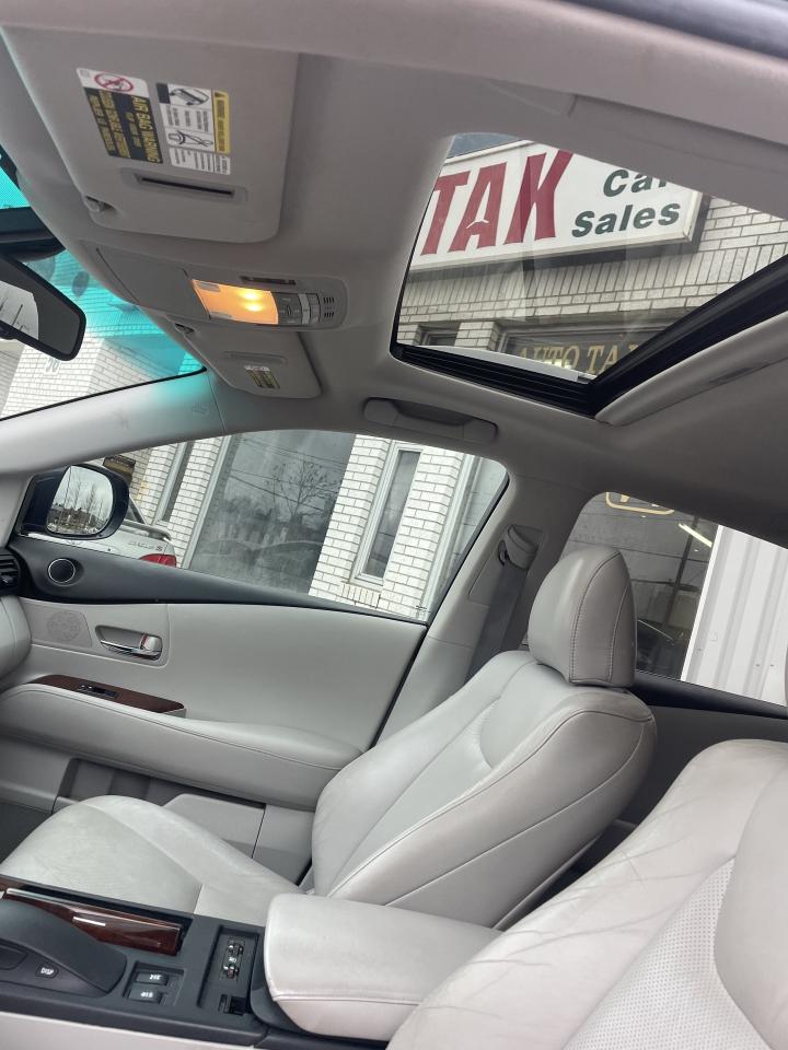 2011 Lexus RX 350 AWD NAVIGATION BACKUP CAMERA LEATHER SUNROOF Photo