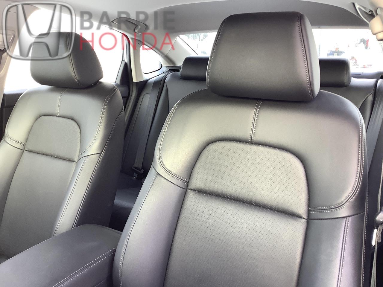 2022 Honda Civic Touring 4dr Sedan Photo