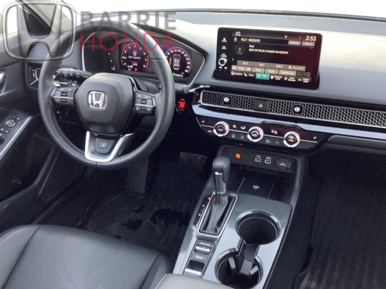 2022 Honda Civic Touring 4dr Sedan Photo