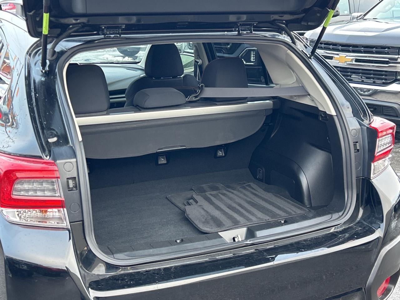 2022 Subaru Crosstrek Touring CALL BELLEVILLE *613-961-8848** Photo