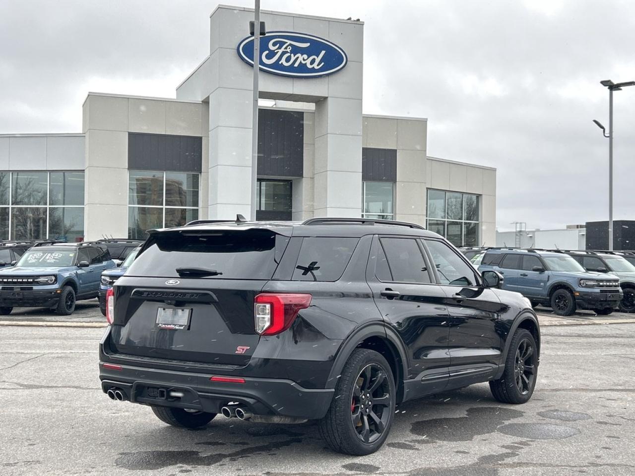 2021 Ford Explorer ST 4dr 4x4 Photo