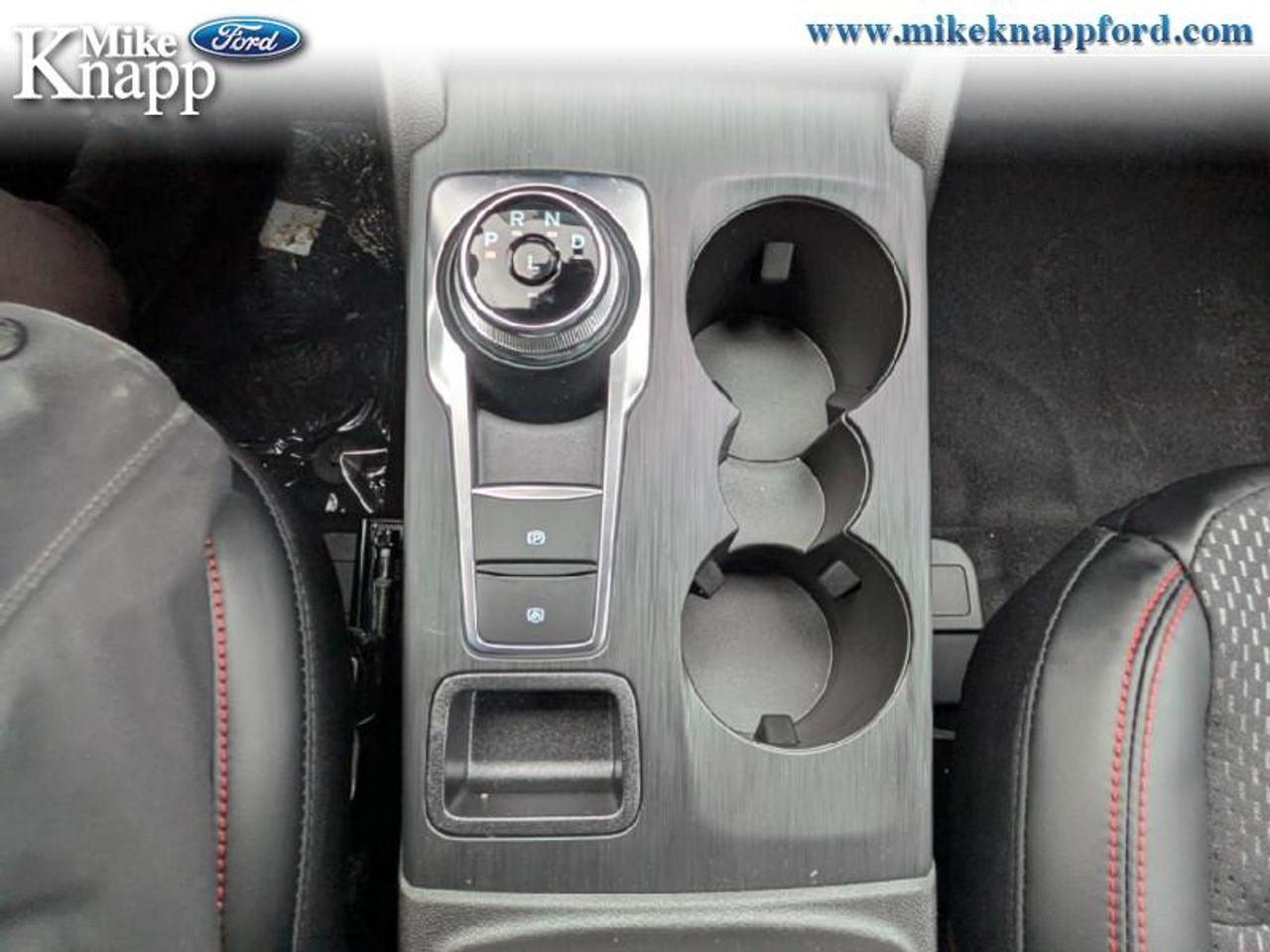 2026 Ford Escape ST-Line Photo