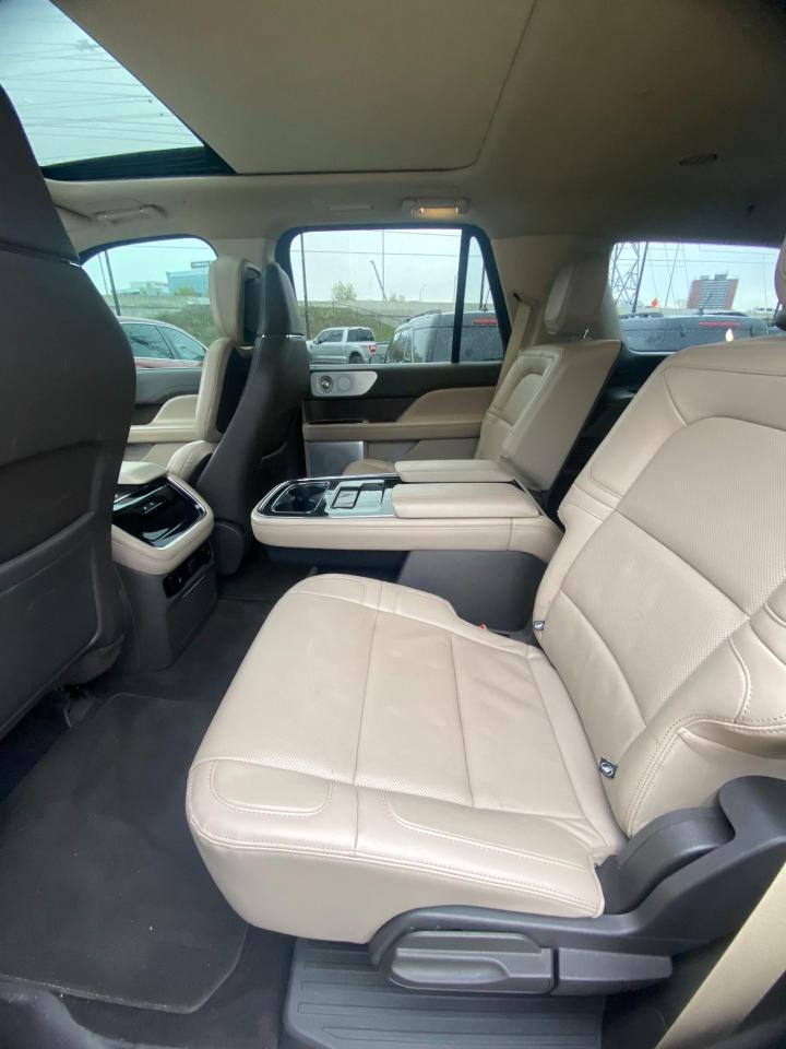 2022 Lincoln Navigator Reserve 4dr 4x4 Photo