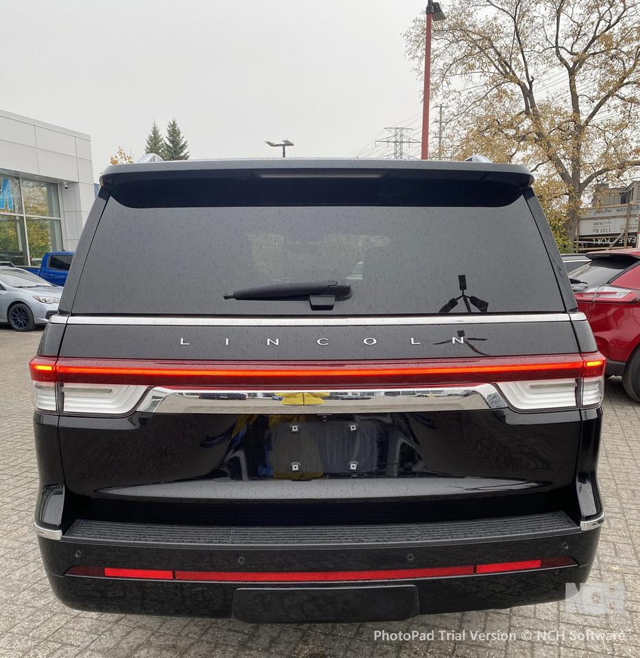 2022 Lincoln Navigator Reserve 4dr 4x4 Photo