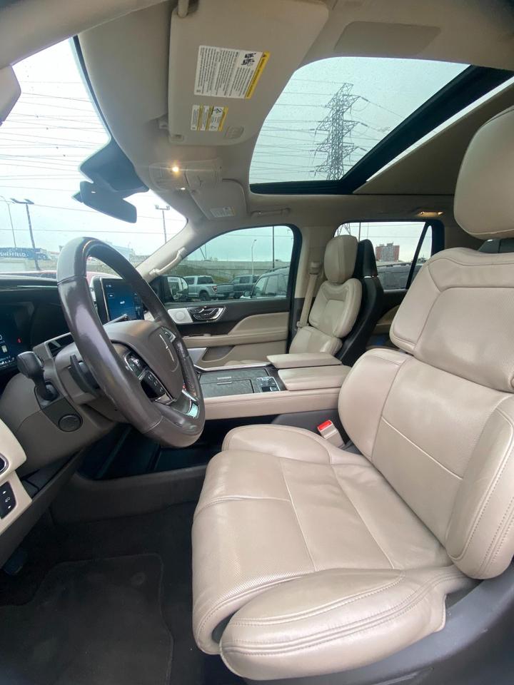 2022 Lincoln Navigator Reserve 4dr 4x4 Photo