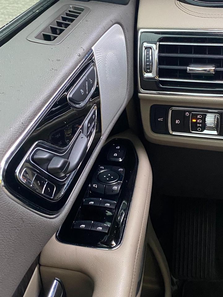 2022 Lincoln Navigator Reserve 4dr 4x4 Photo