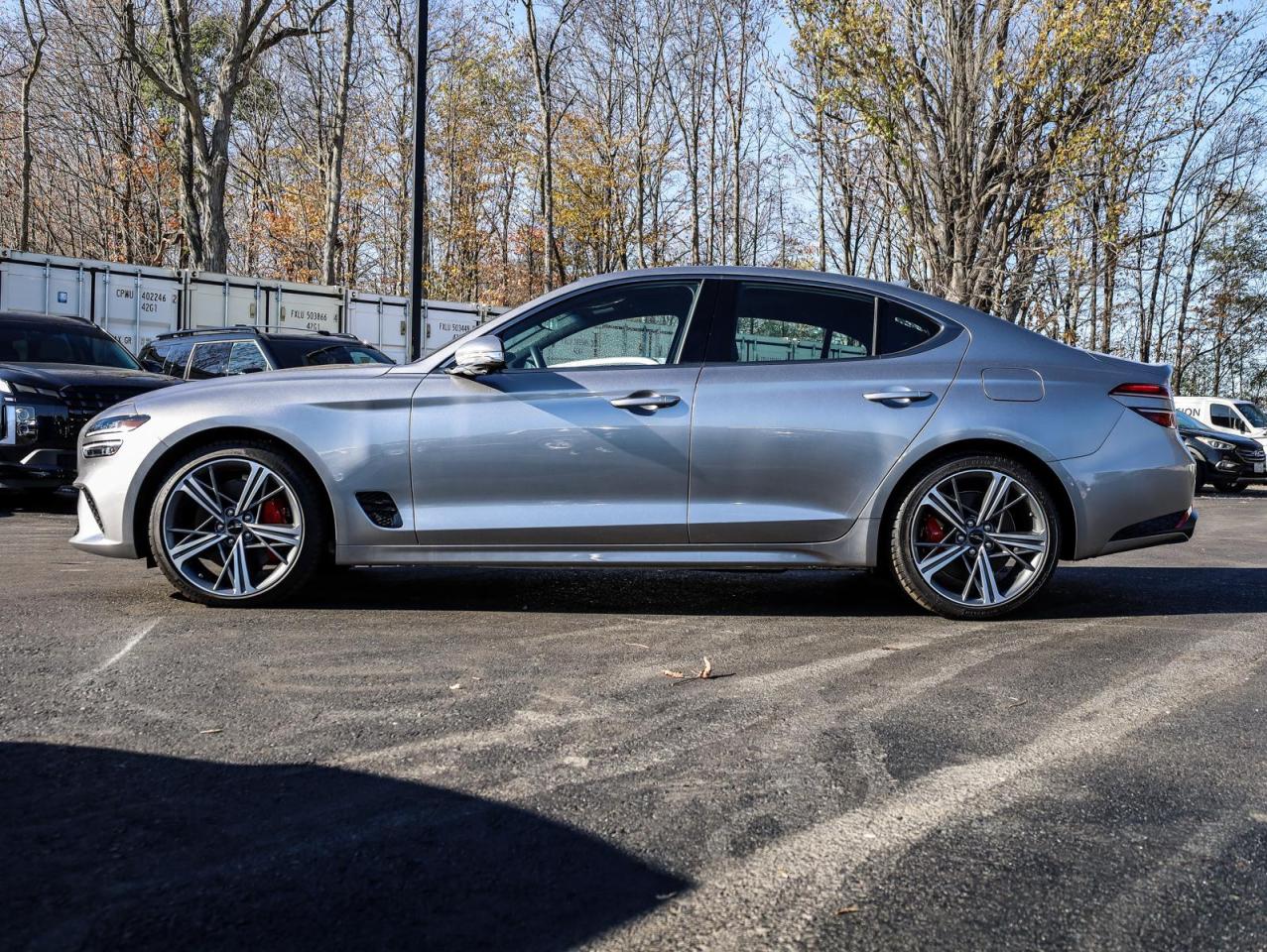 2025 Genesis G70  Photo3