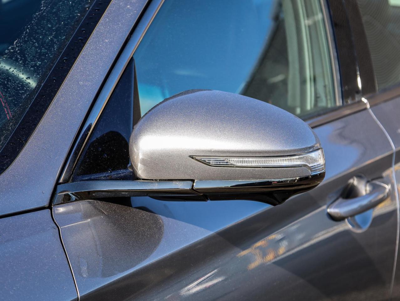 2025 Genesis G70  Photo