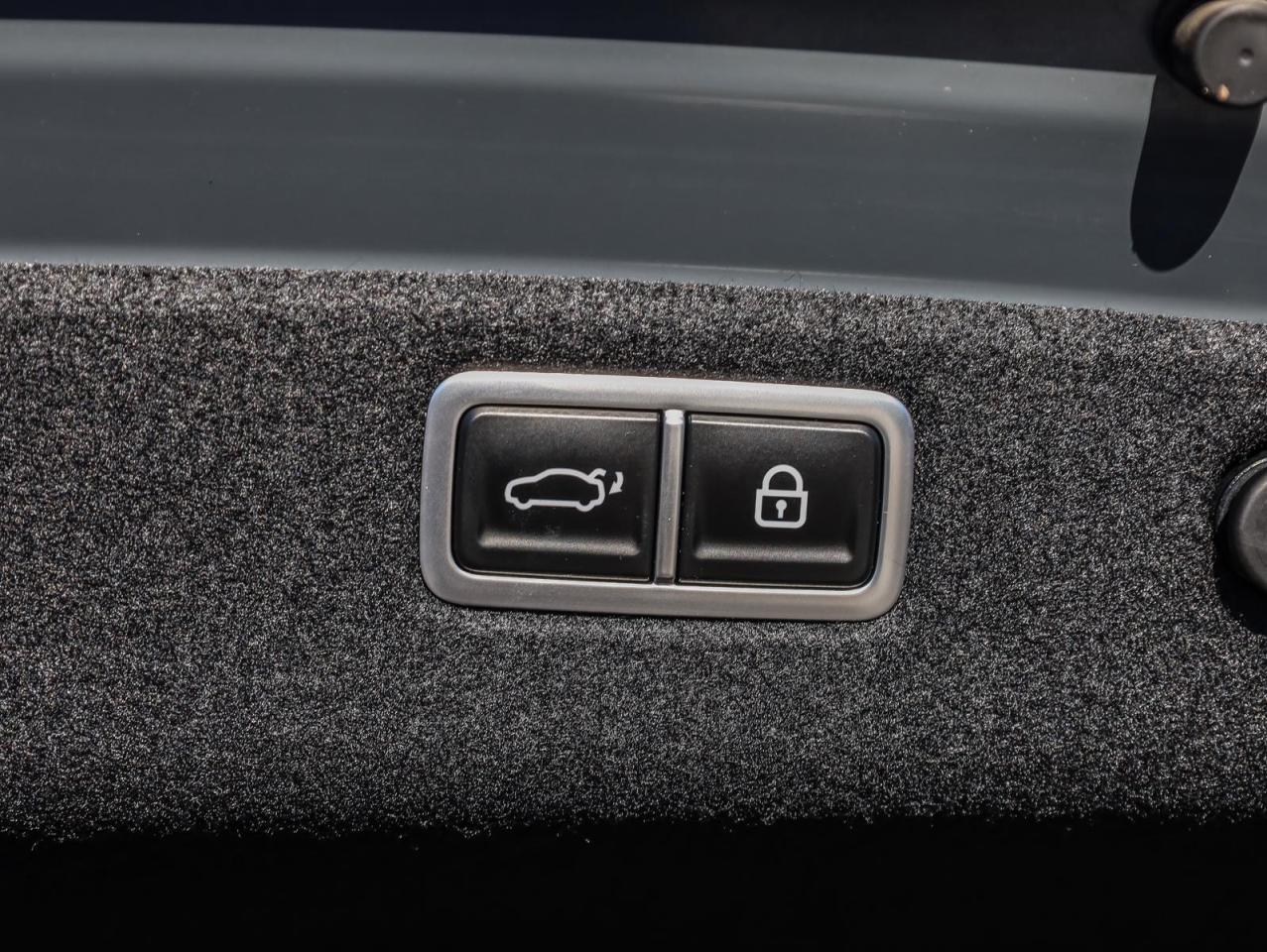 2025 Genesis G70  Photo