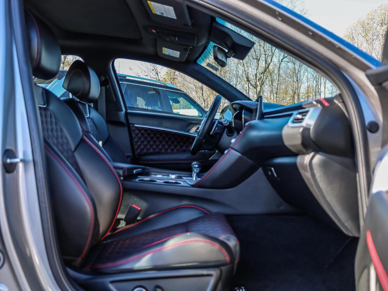 2025 Genesis G70  Photo