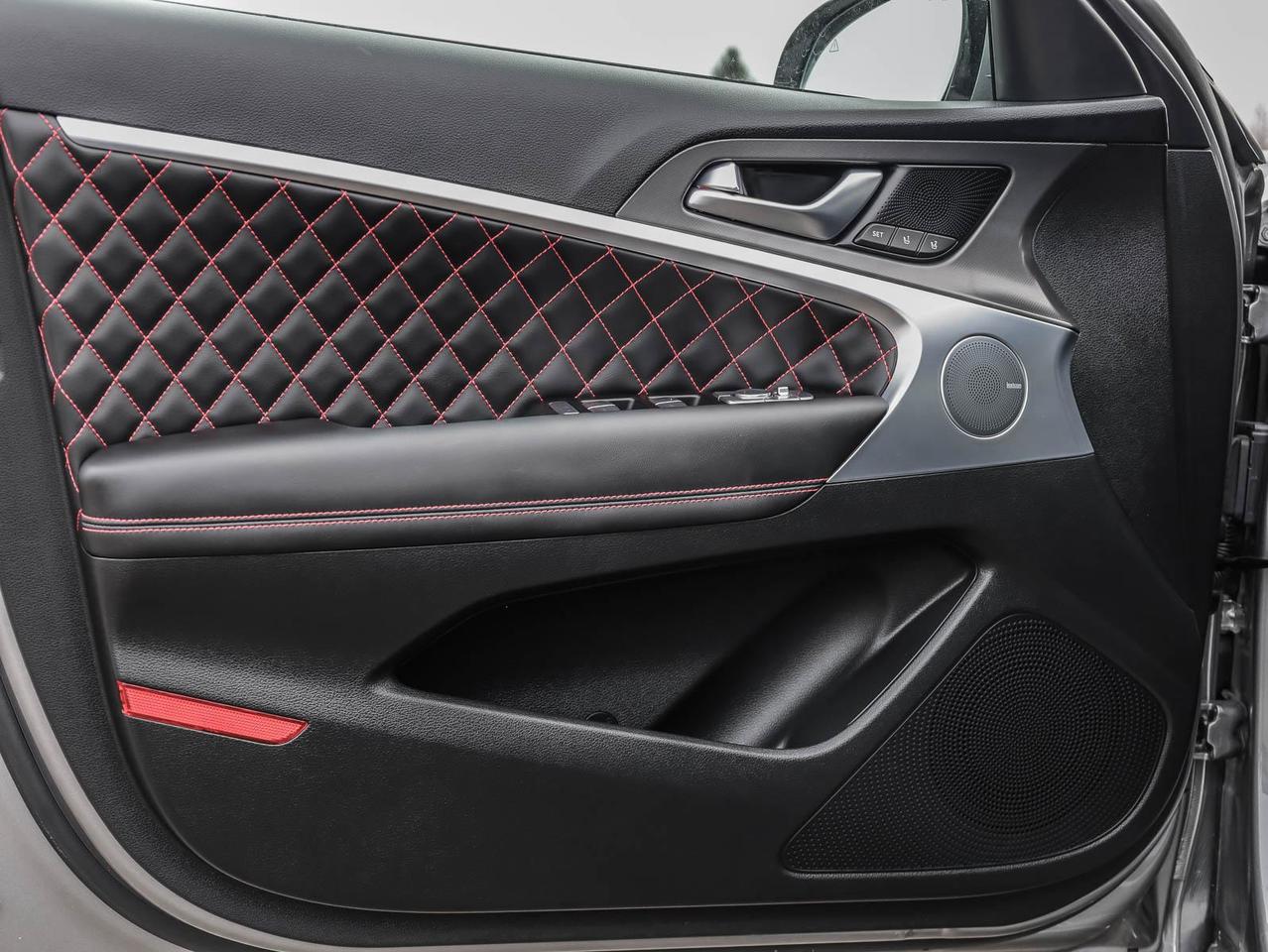 2025 Genesis G70  Photo