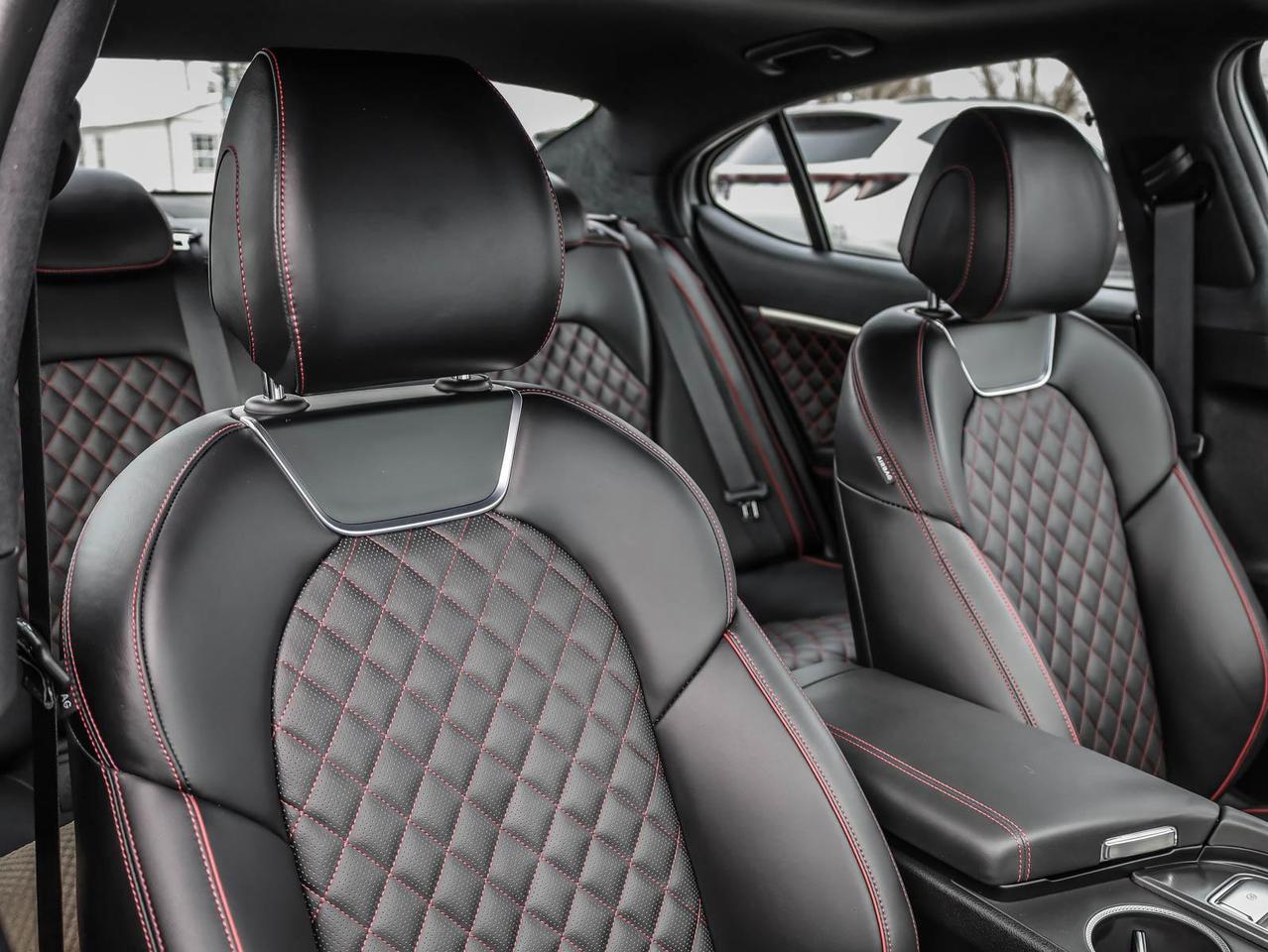 2025 Genesis G70  Photo