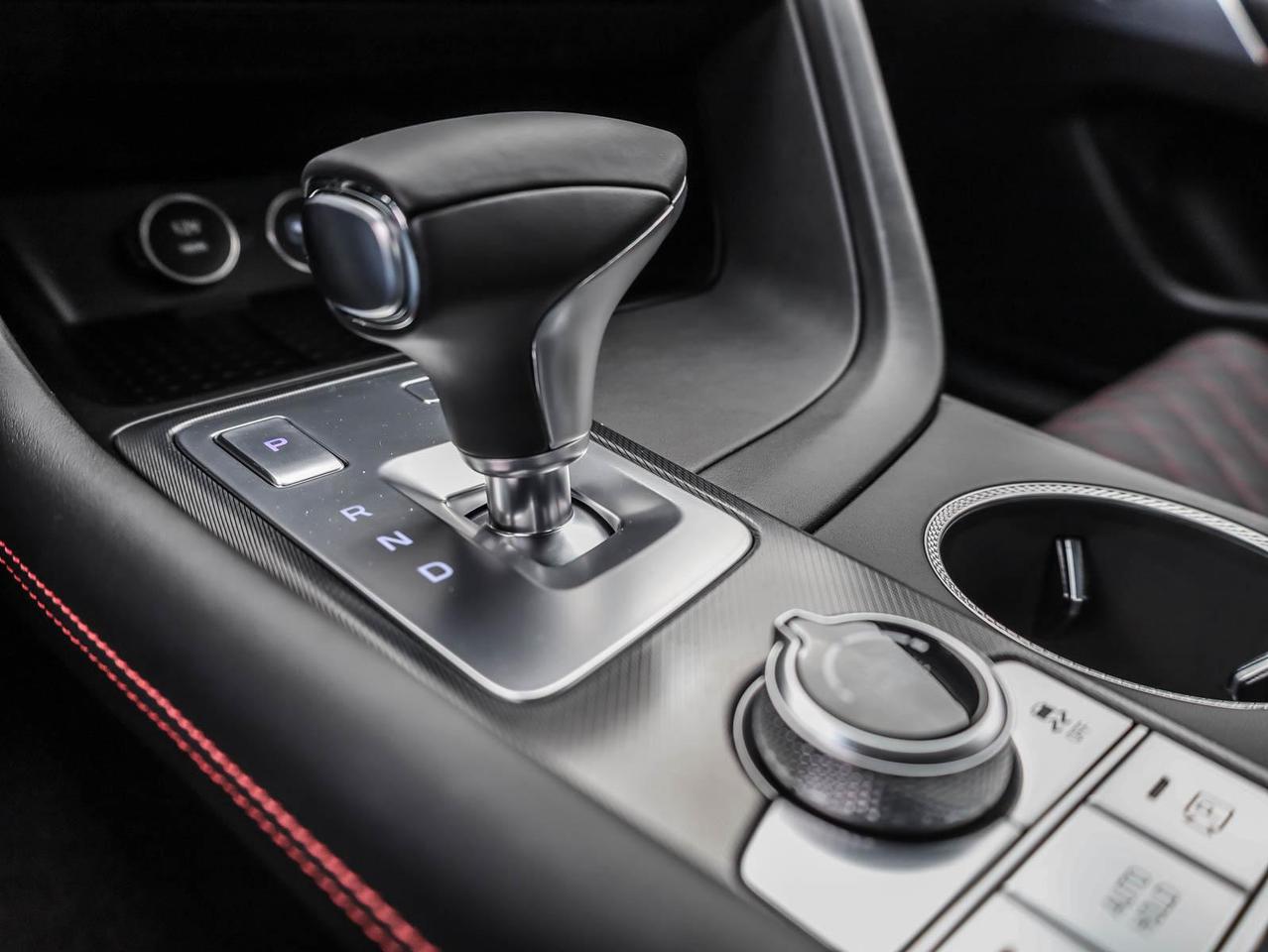 2025 Genesis G70  Photo
