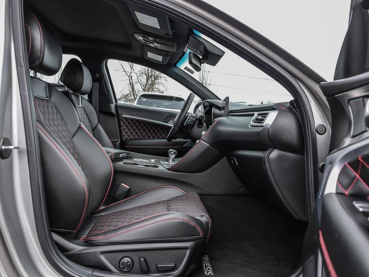 2025 Genesis G70  Photo