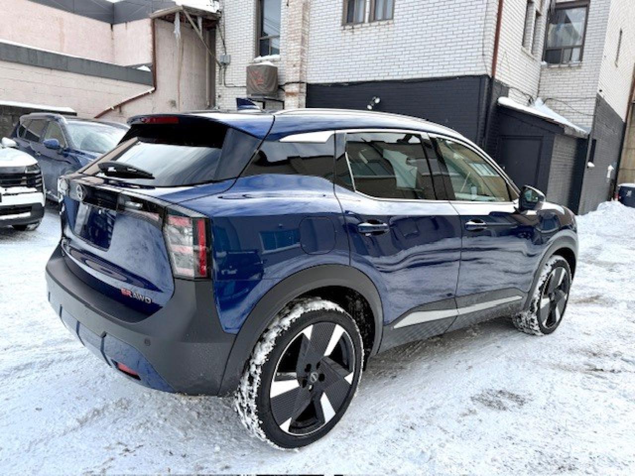 2025 Nissan Kicks SR PREMIUM, AWD, BOSE, 360 CAM, PANO ROOF, 19" ALL Photo4