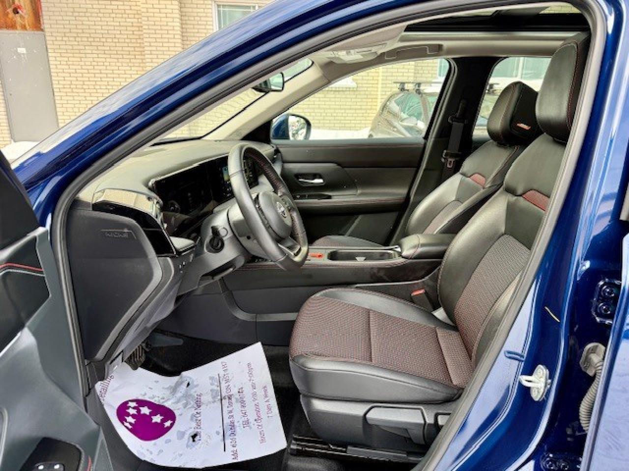 2025 Nissan Kicks SR PREMIUM, AWD, BOSE, 360 CAM, PANO ROOF, 19" ALL Photo